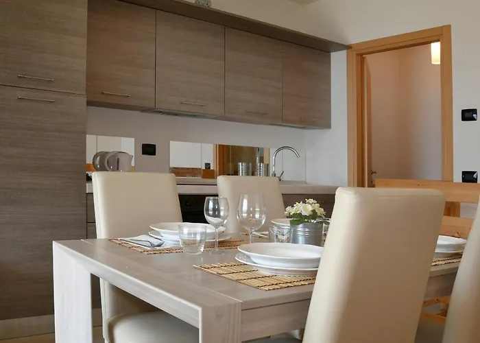 Apartment Gli Ulivi 4 In Tremezzina * Tremezzo